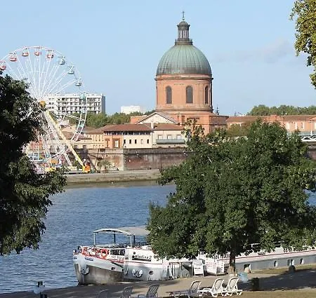 & Octel מלון פורטה-סור-גארון