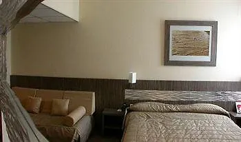& Octel Hotell 3*
