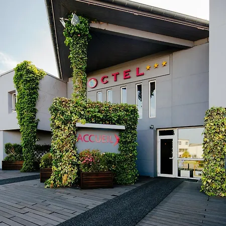 & Octel Hotel 3*