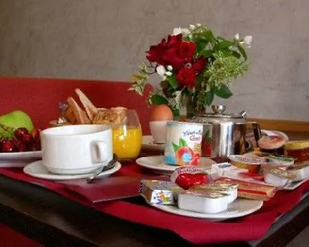 & Octel Hotell