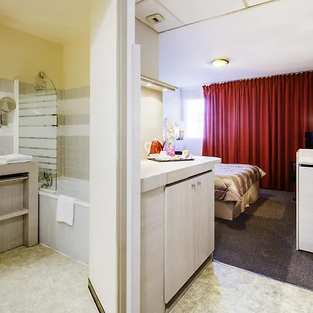 Hotell & Octel Portet-sur-Garonne