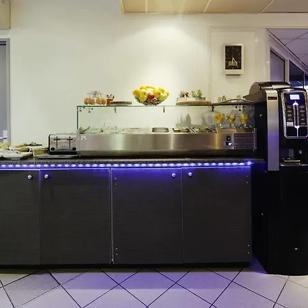 Hotell & Octel Portet-sur-Garonne
