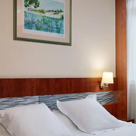 Hôtel&résidence Octel 3* Portet-sur-Garonne