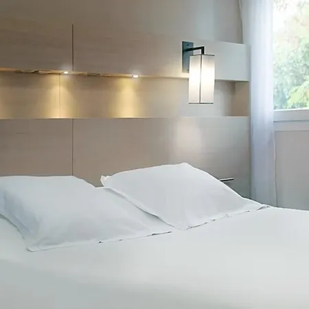 & Octel Hotel Portet-sur-Garonne