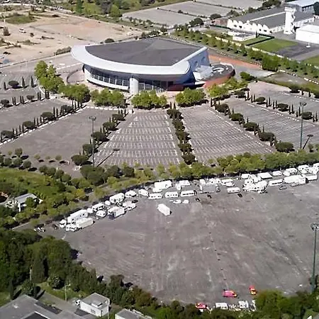 Hotel & Octel