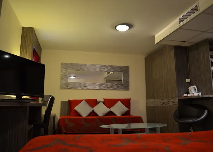 & Octel 3* Portet-sur-Garonne